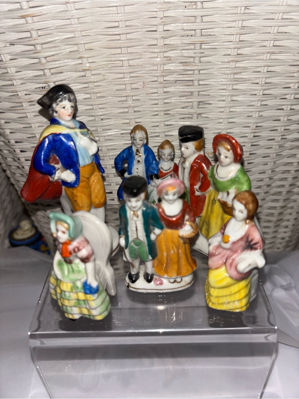 Occupied japan 50’s Hand-Painted Porcelain Figurine Group